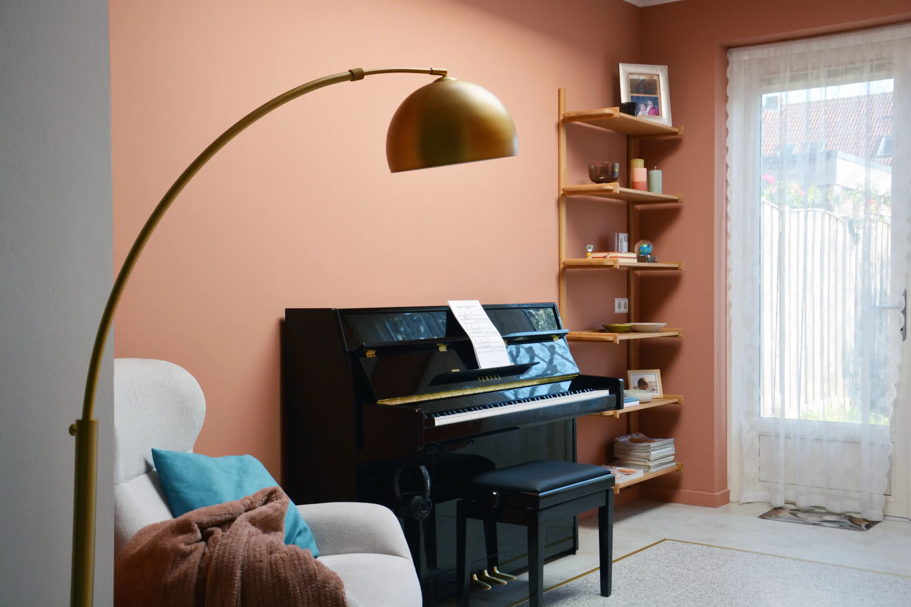 Ceramics and Piano piano corner