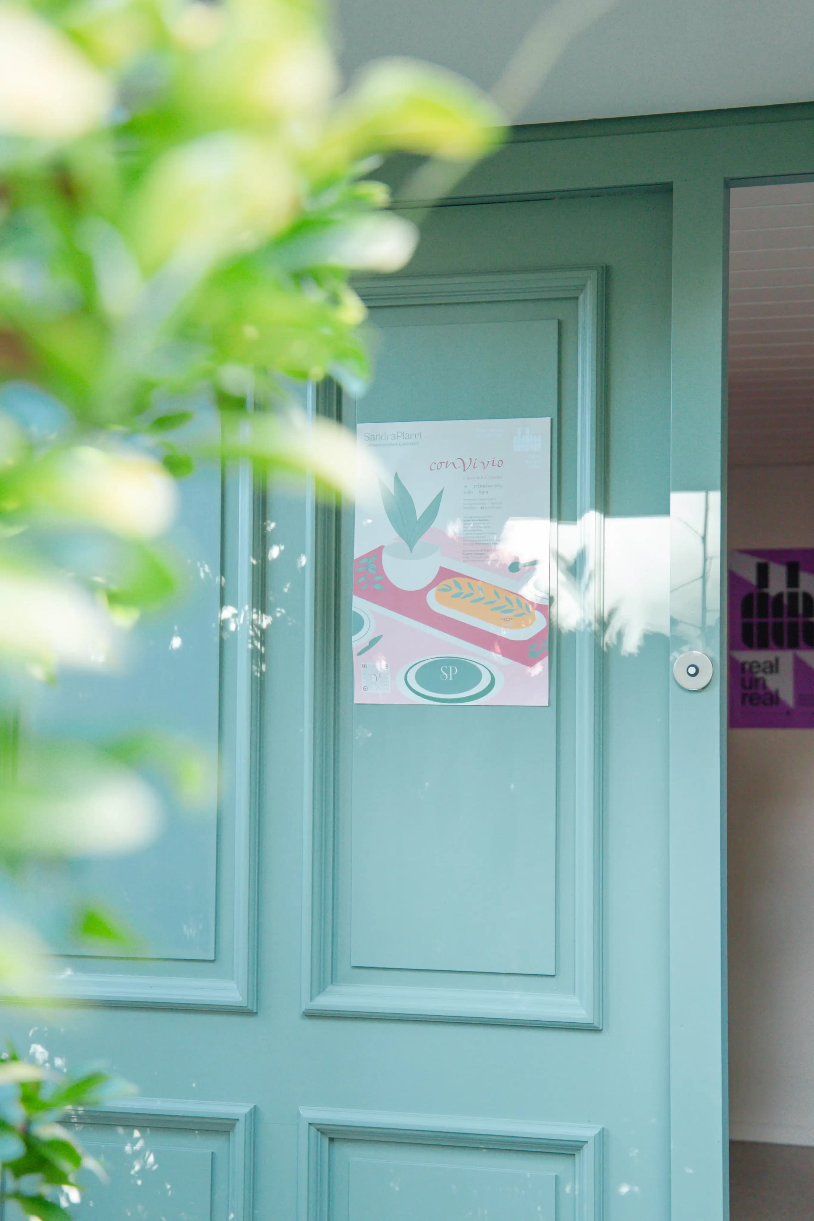 Convivio door entrance detail